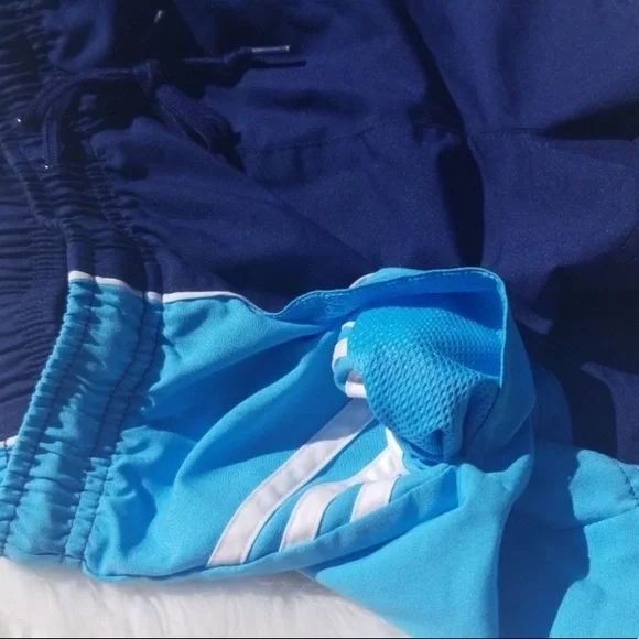 RARE Vintage ADIDAS high waisted running Shorts bright Blue White & Navy striped - Picture 11 of 12